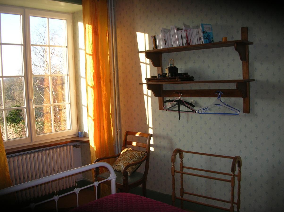 B&B "Les Remparts" Vouvant Room photo